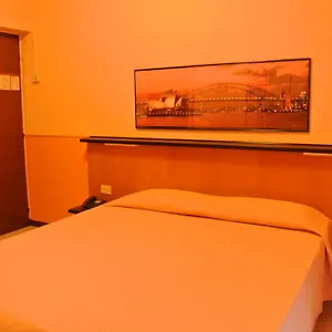 Hotel Giardino, Milão