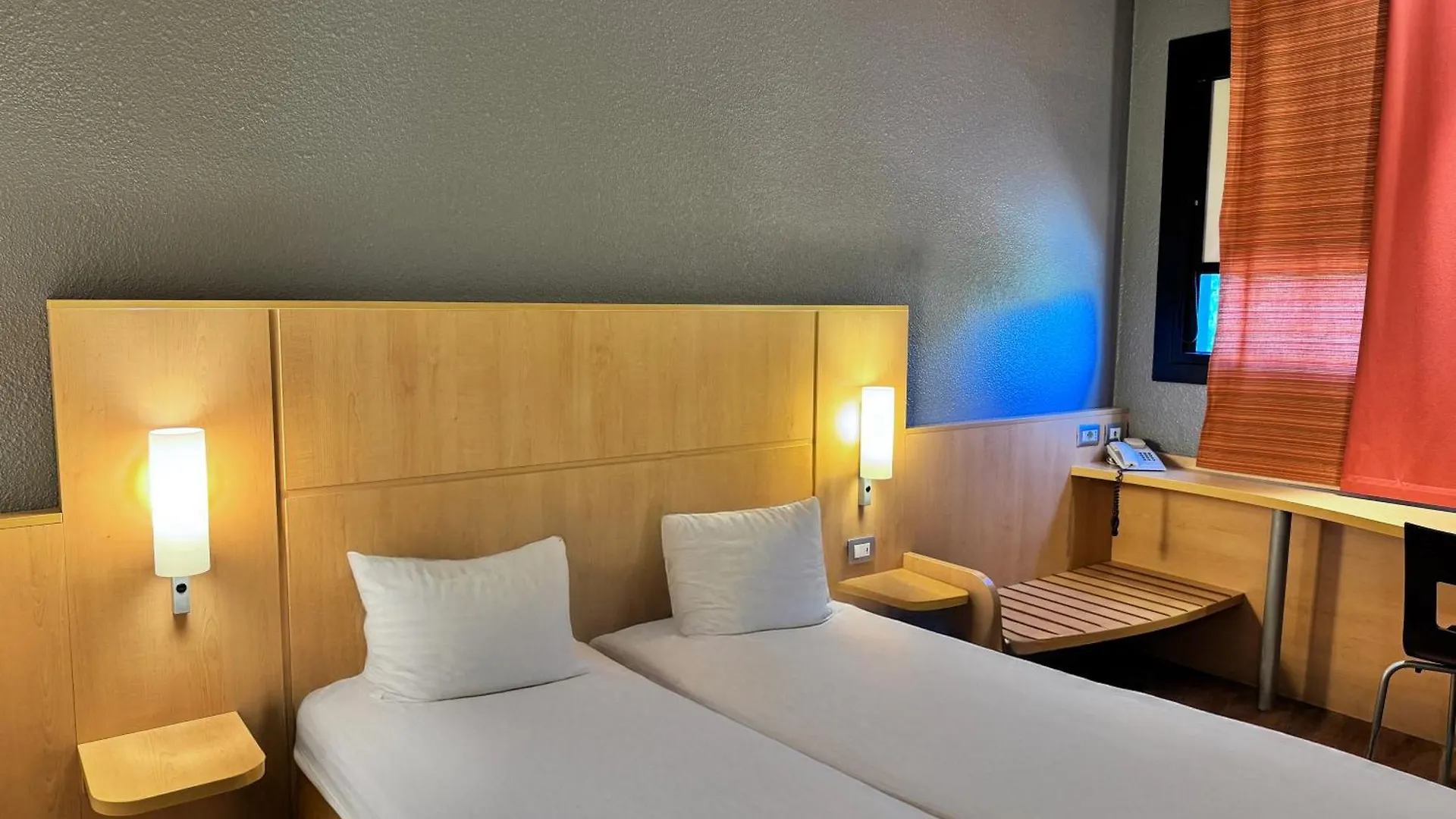 A&O Hostel Milano Ca Granda 3*,